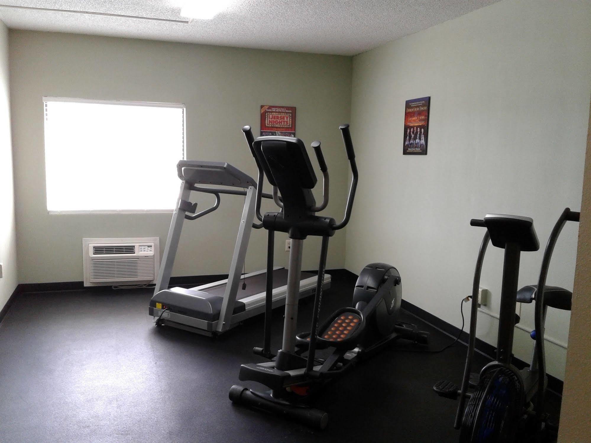 בראנסון Grand View Inn & Suites מראה חיצוני תמונה